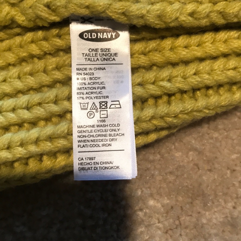 A bright yellowish green hat - Picture 3 of 3